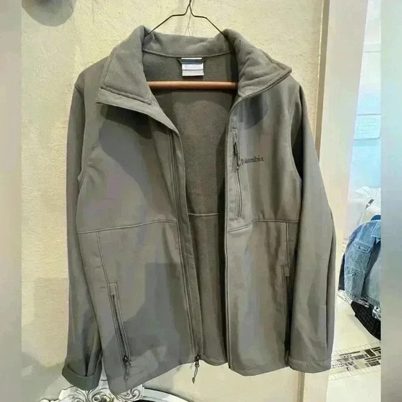 COLUMBIA Men's Ascender™ Softshell Jacket SIZE SMALL - Picture 9 of 11